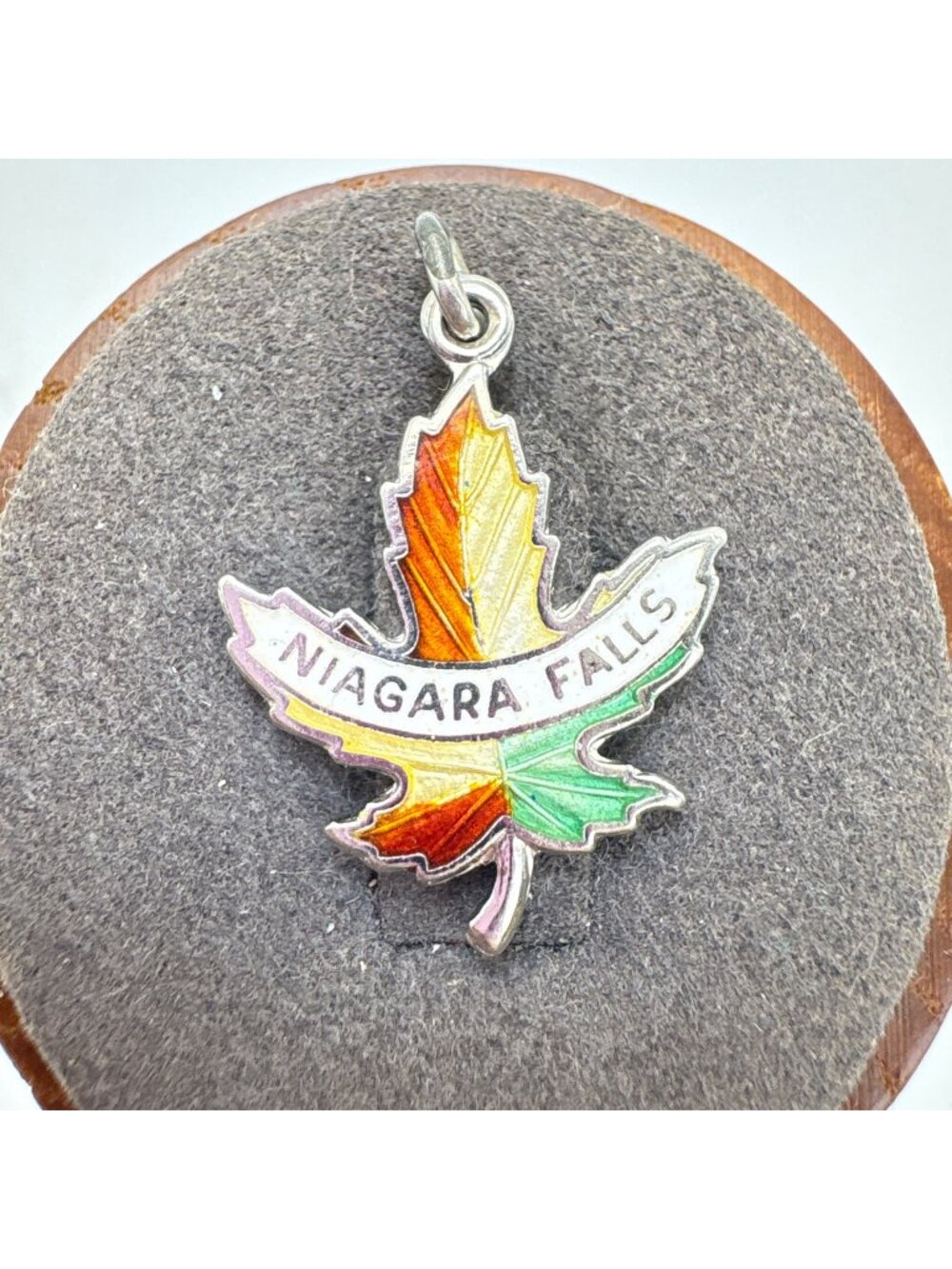 Niagara Falls Enamel Maple Leaf Charm Sterling Silver 925 Size 1" Length